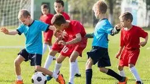 山东泰山11月中超首战逆转3球夺冠！